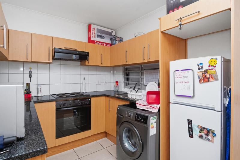 1 Bedroom Property for Sale in Claremont Western Cape